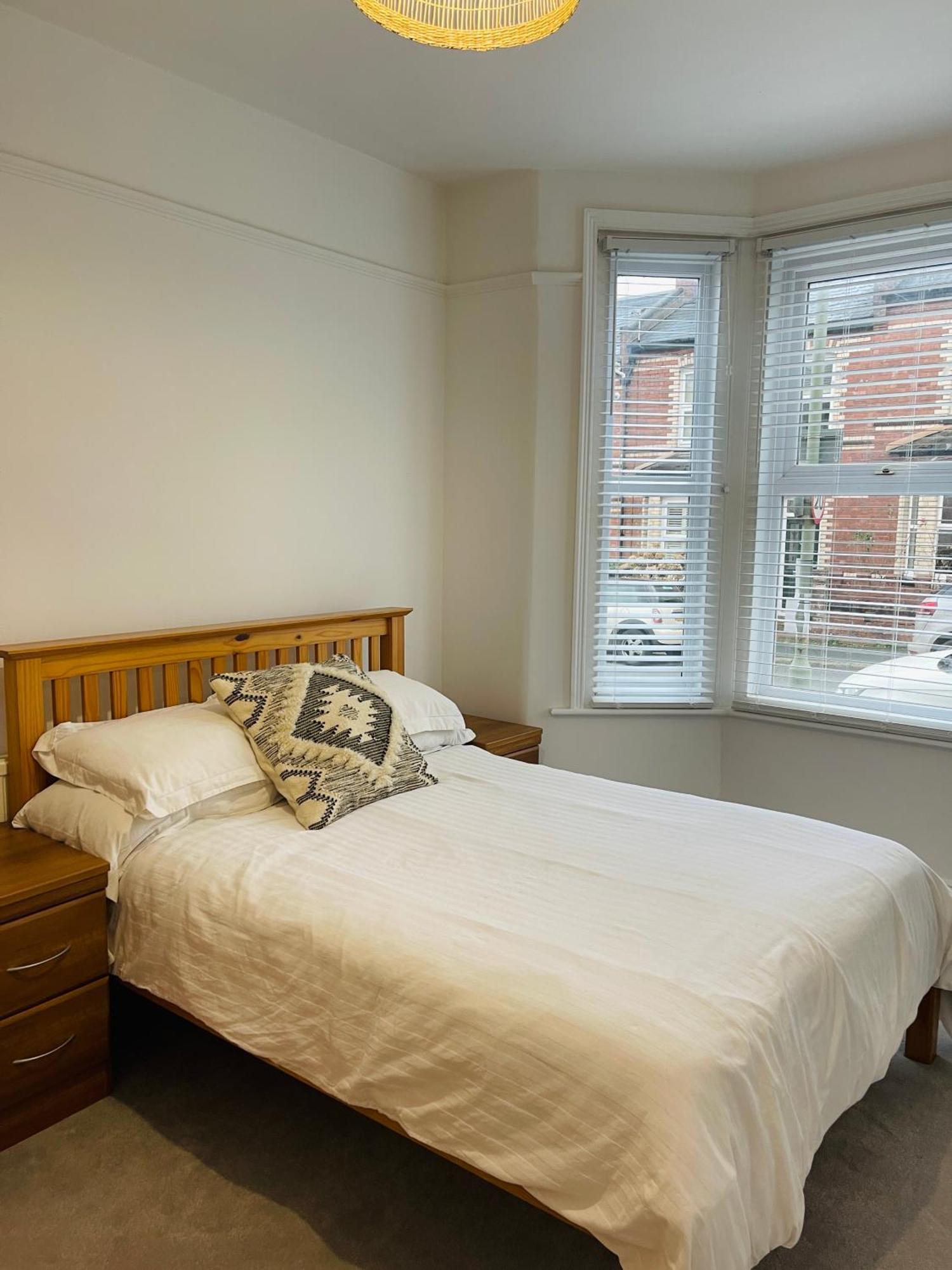 אקסטר Newly Refurbished City Centre House With Parking מראה חיצוני תמונה